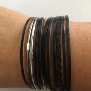 Armbandenset zwart met magneetsluiting