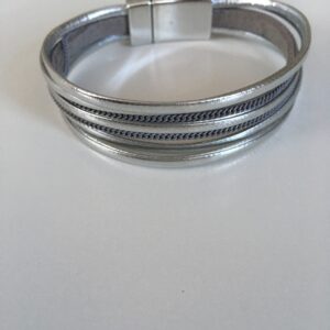 Armbandenset zilver leer met magneetsluiting