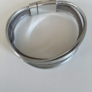 Armbandenset zilver leer met magneetsluiting