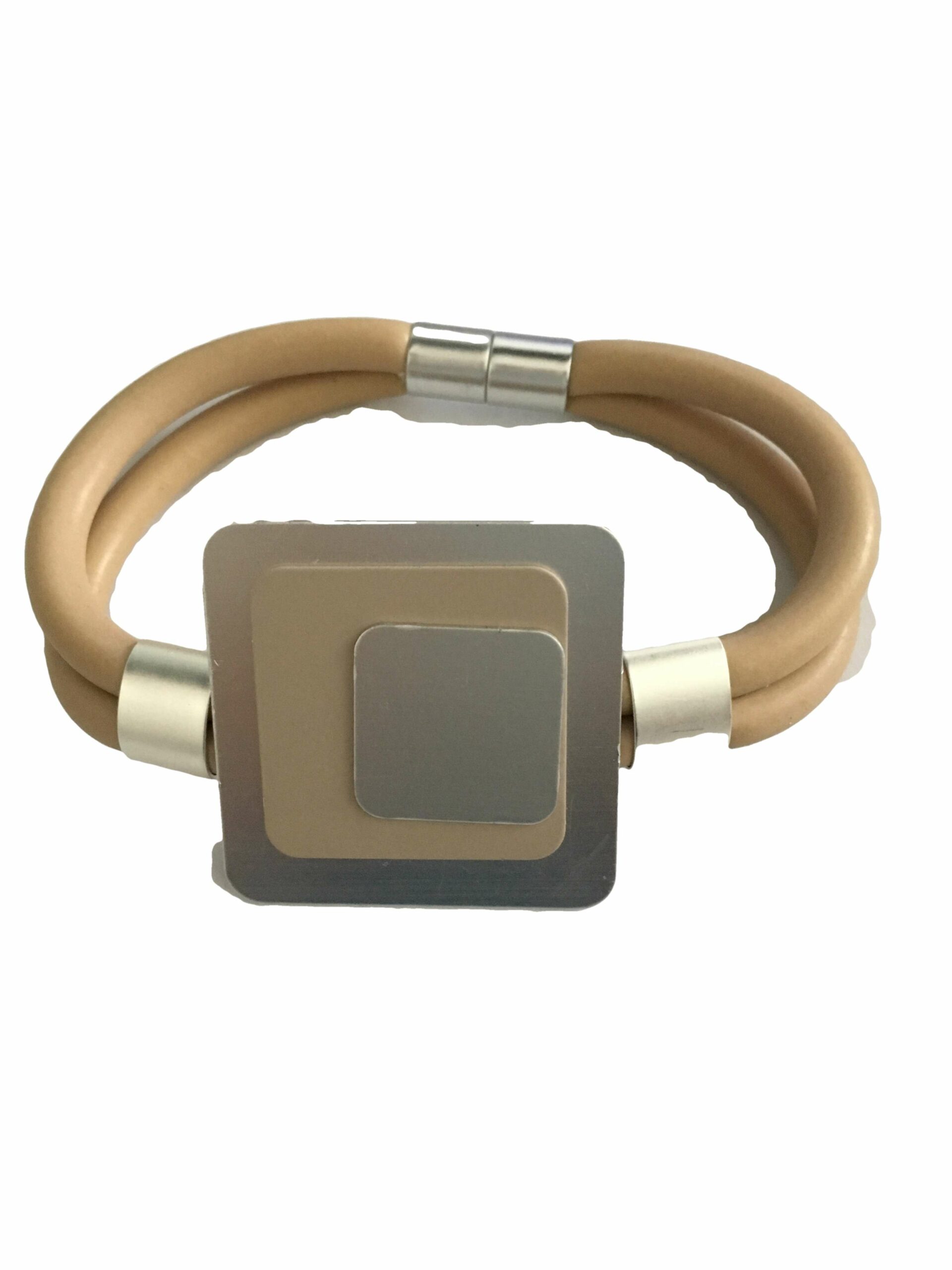 Armband rubber beige vierkant met aluminium