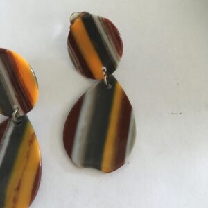 Clipoorbel hanger bruin geel wit