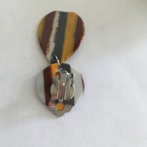 Clipoorbel hanger bruin geel wit