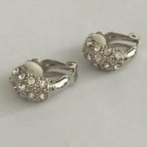 Clipoorbel rond met strass zilverkleurig