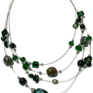 Ketting laagjes donkergroen