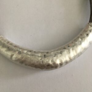 Ketting suède met metalen hanger