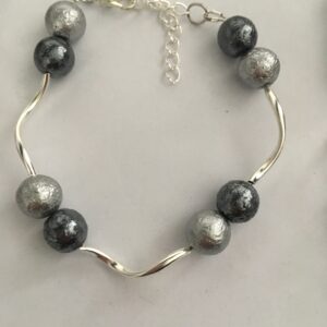 Sieradenset ijsparels grijs (ketting, armband en oorbellen)