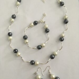 Sieradenset ijsparels grijs (ketting, armband en oorbellen)