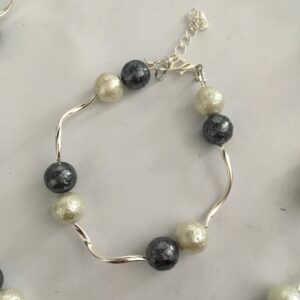 Sieradenset ijsparels grijs (ketting, armband en oorbellen)