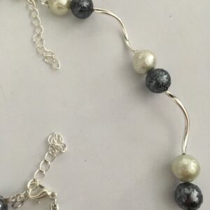 Sieradenset ijsparels grijs (ketting, armband en oorbellen)