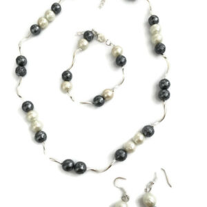 Sieradenset ijsparels grijs (ketting, armband en oorbellen)
