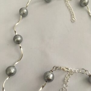 Sieradenset ijsparels grijs (ketting, armband en oorbellen)