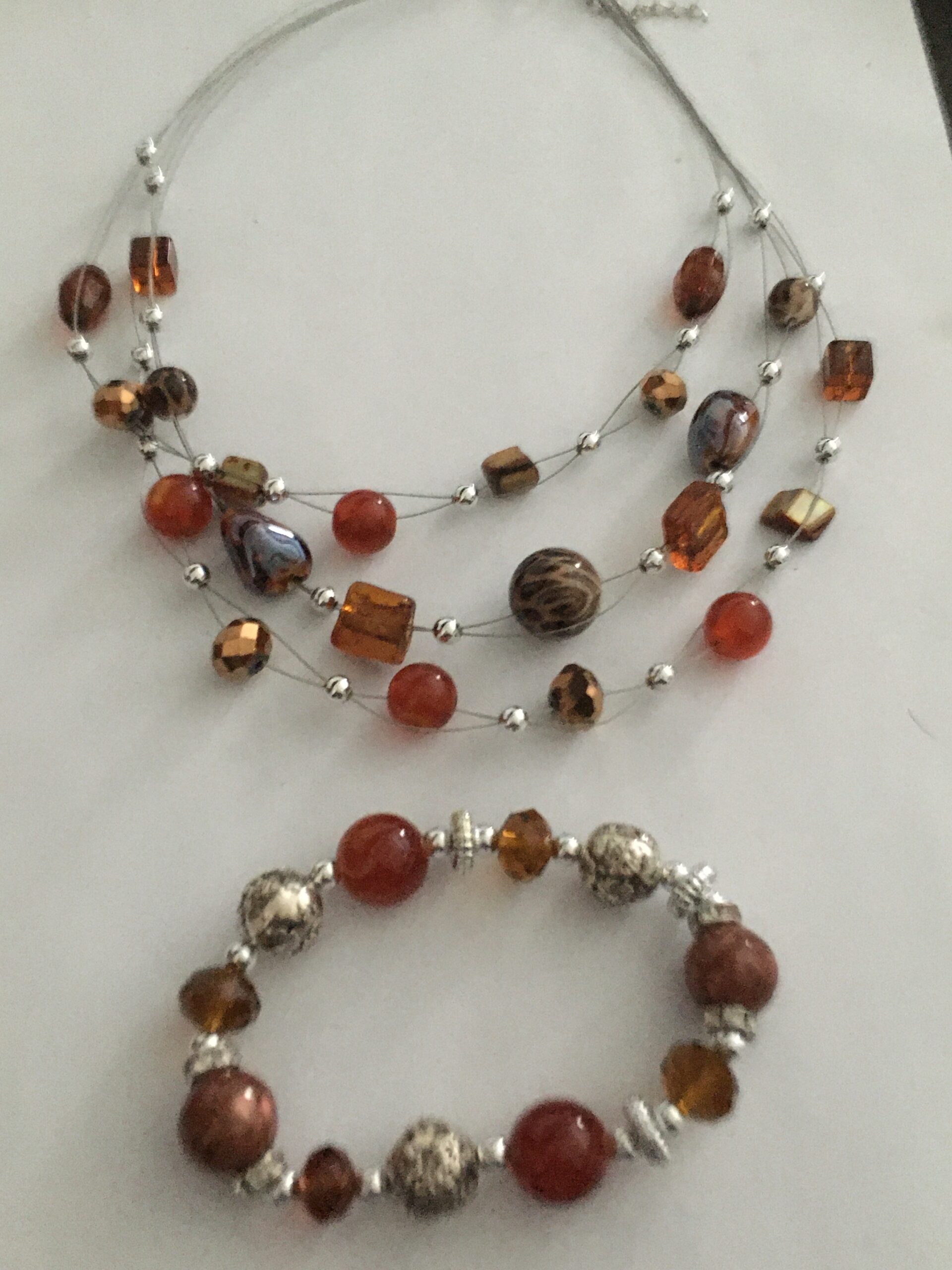 Ketting laagjes bruin met bijpassende armband