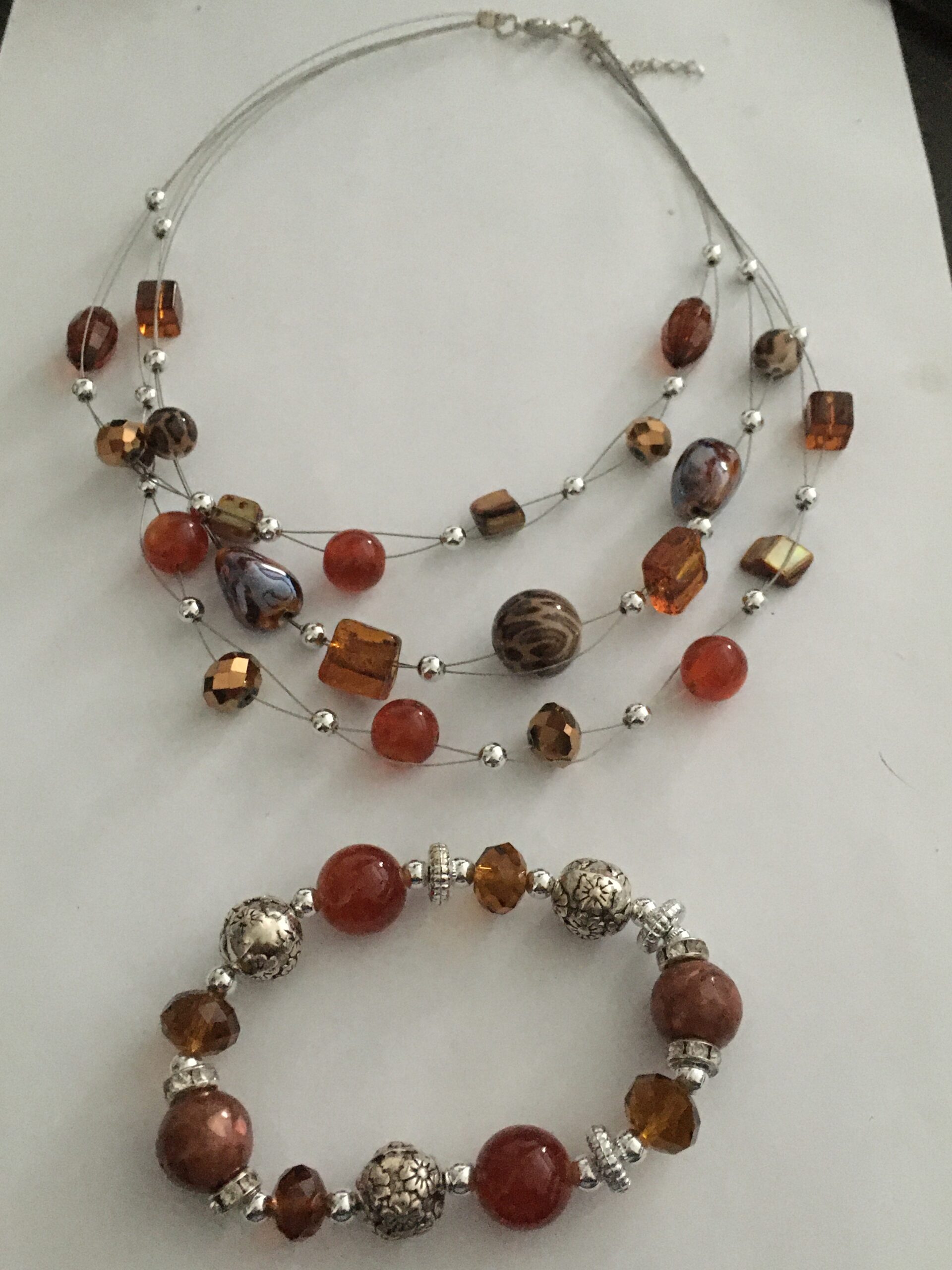 Ketting laagjes bruin met bijpassende armband