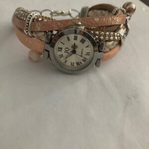 Leren horloge met hartjes sluiting