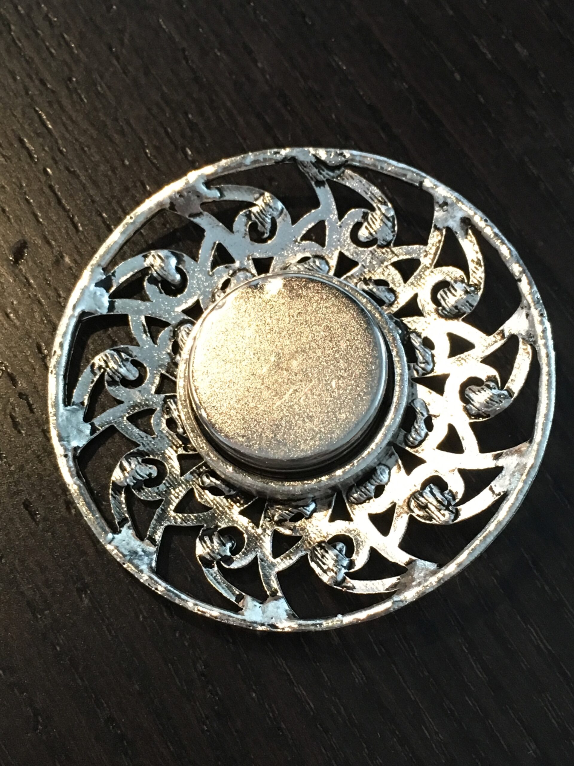 Magneetbroche streep