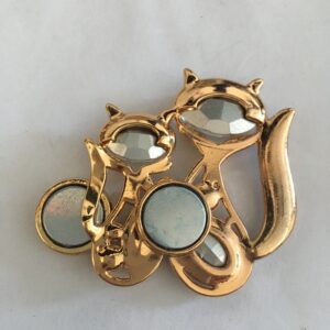 Magneetbroche katten stel rosé kleurig