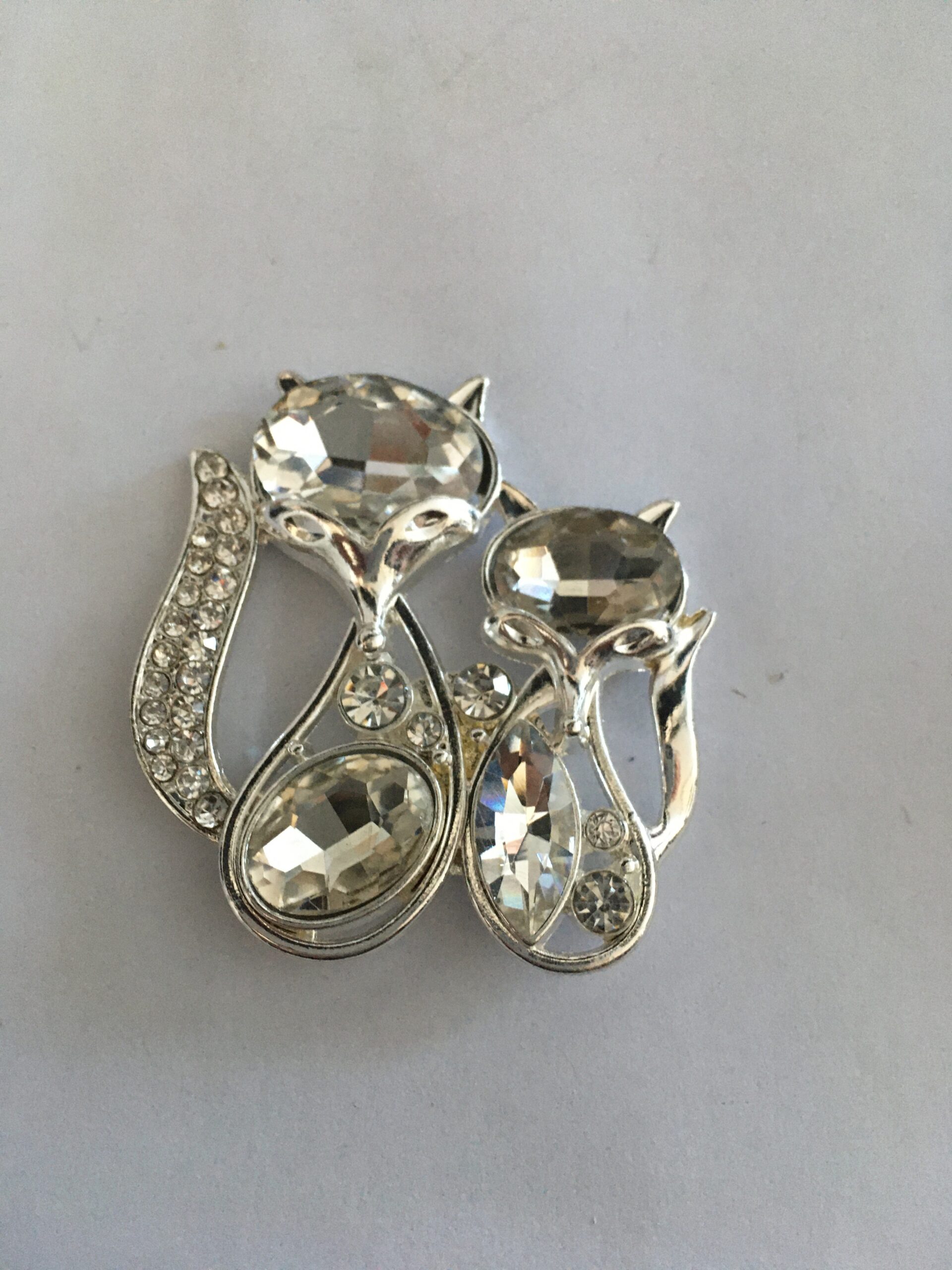 Magneetbroche katten stel zilverkleurig
