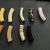 Doos met mix kleur tube kralen om zelf armbanden te maken