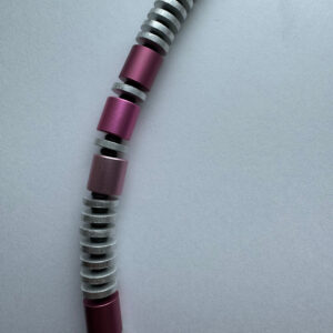 Aluminiumketting roze-zilverkleurig met magneetsluiting