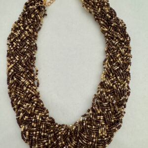 Bruine brede ketting met kleine kraaltjes