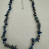 Blauwe schelpketting met zilverkleurige sluiting