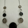 Ketting met zwarte en antraciete stenen