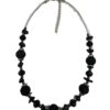 Ketting met zwarte bollen, kleine zwarte kralen en zilverkleurige kraaltjes