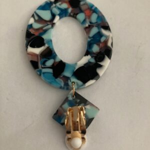Clipoorbel hanger blauw, wit zwart gekleurd ovaal kunststof