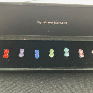 Set oorbellen 7 kleuren oorknopjes in mooi stevig doosje