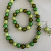 Sieradenset 3D groen (ketting, oorbellen en bijpassende armband)