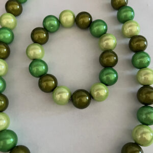 Sieradenset 3D groen (ketting, oorbellen en bijpassende armband)