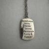 Ketting lang met "The Love Between A Mother and Daughter is....."