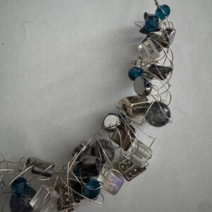 Kreukelketting verzilverd blauw/zilverkleurig