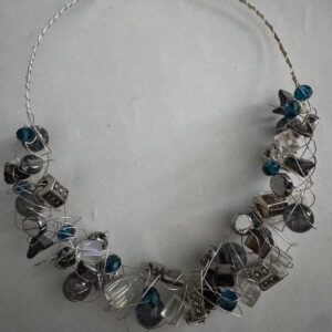Kreukelketting verzilverd blauw/zilverkleurig