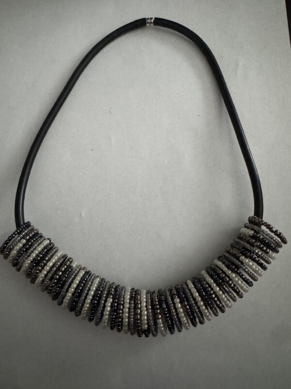 Spiraalketting blauw/antraciet/wit