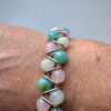 Zigzagarmband zacht roze, turquoise en wit