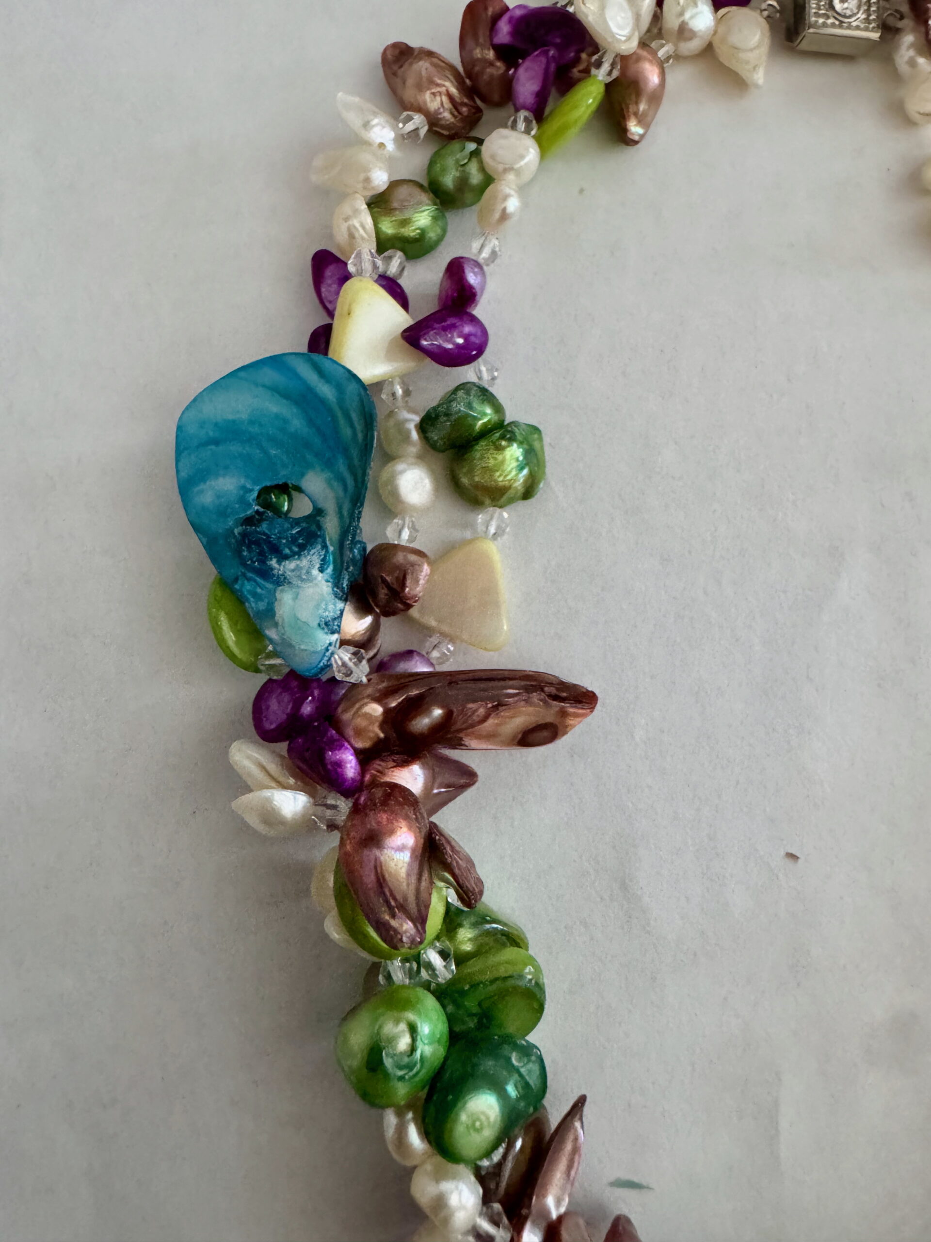 Choker schelpkralen en pareltjes