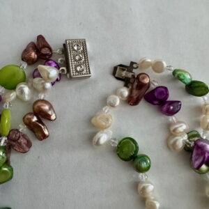 Choker schelpkralen en pareltjes