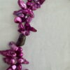 Ketting paars-roze schelpkralen kort