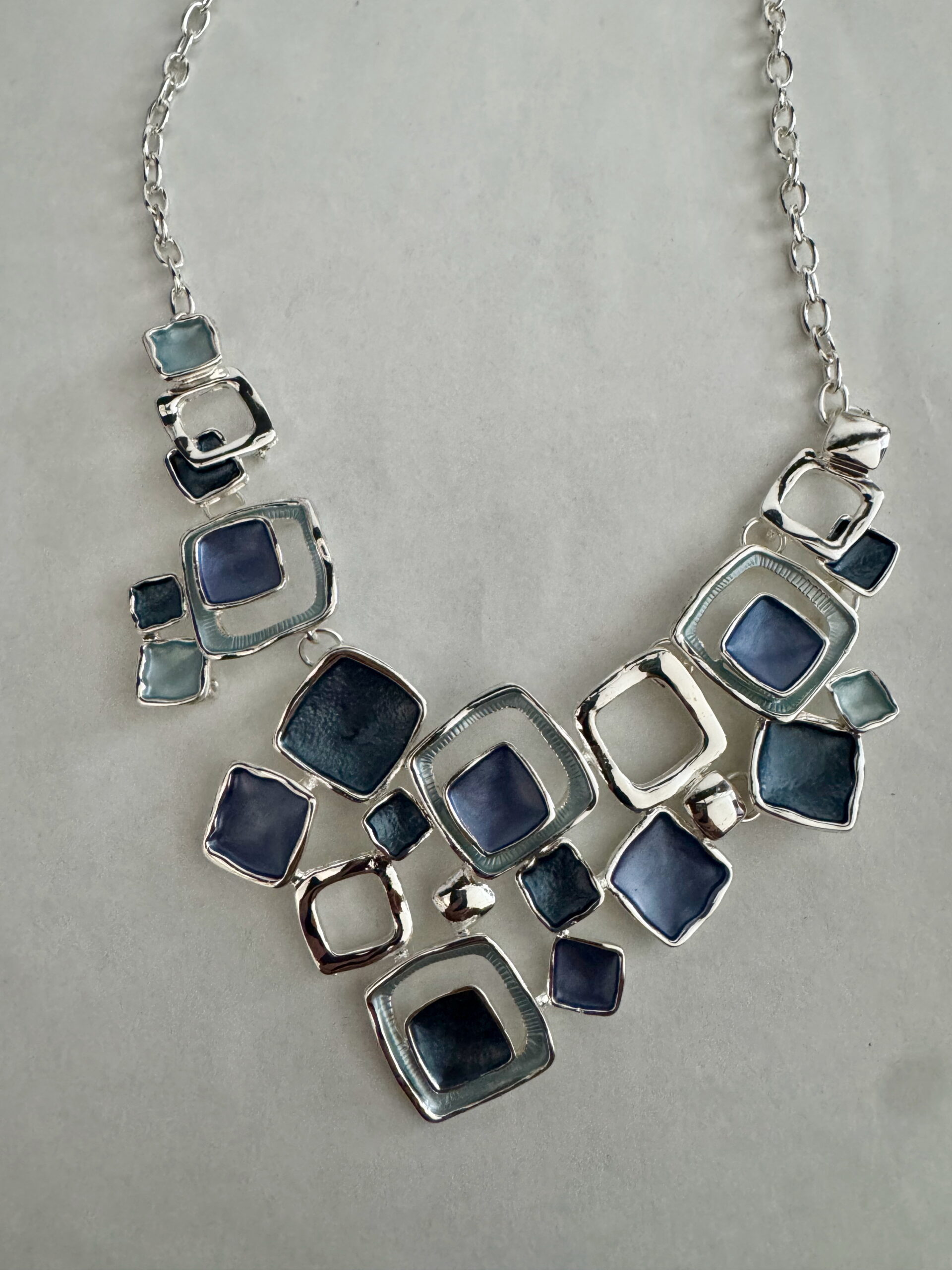 Ketting metaal emaille vierkant multi blauw