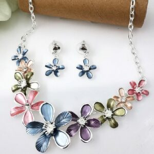 Ketting metaal fantasie rhodium plating met bijpassende oorbellen