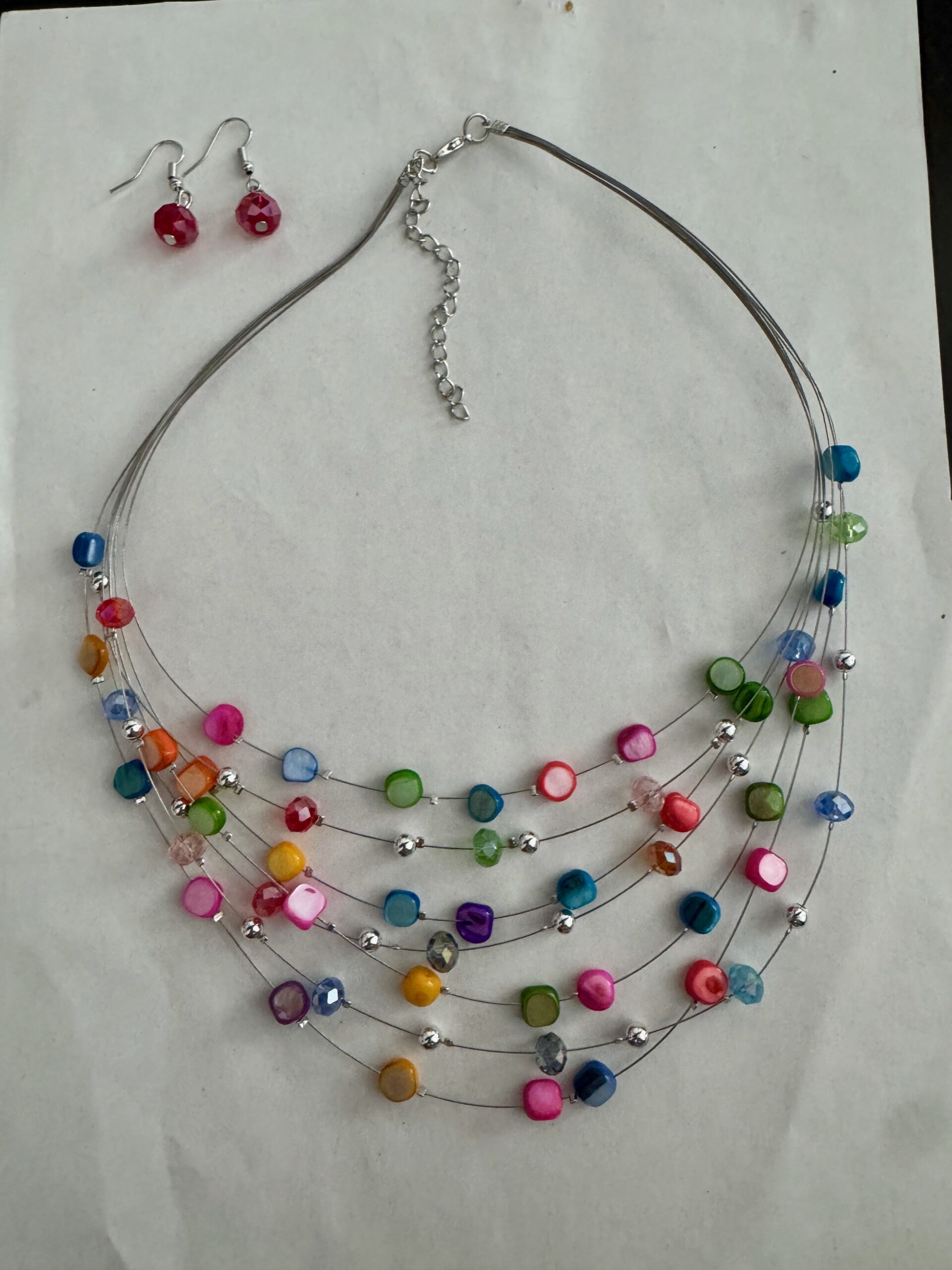 Ketting laagjes mix kleur met bijpassende oorbellen