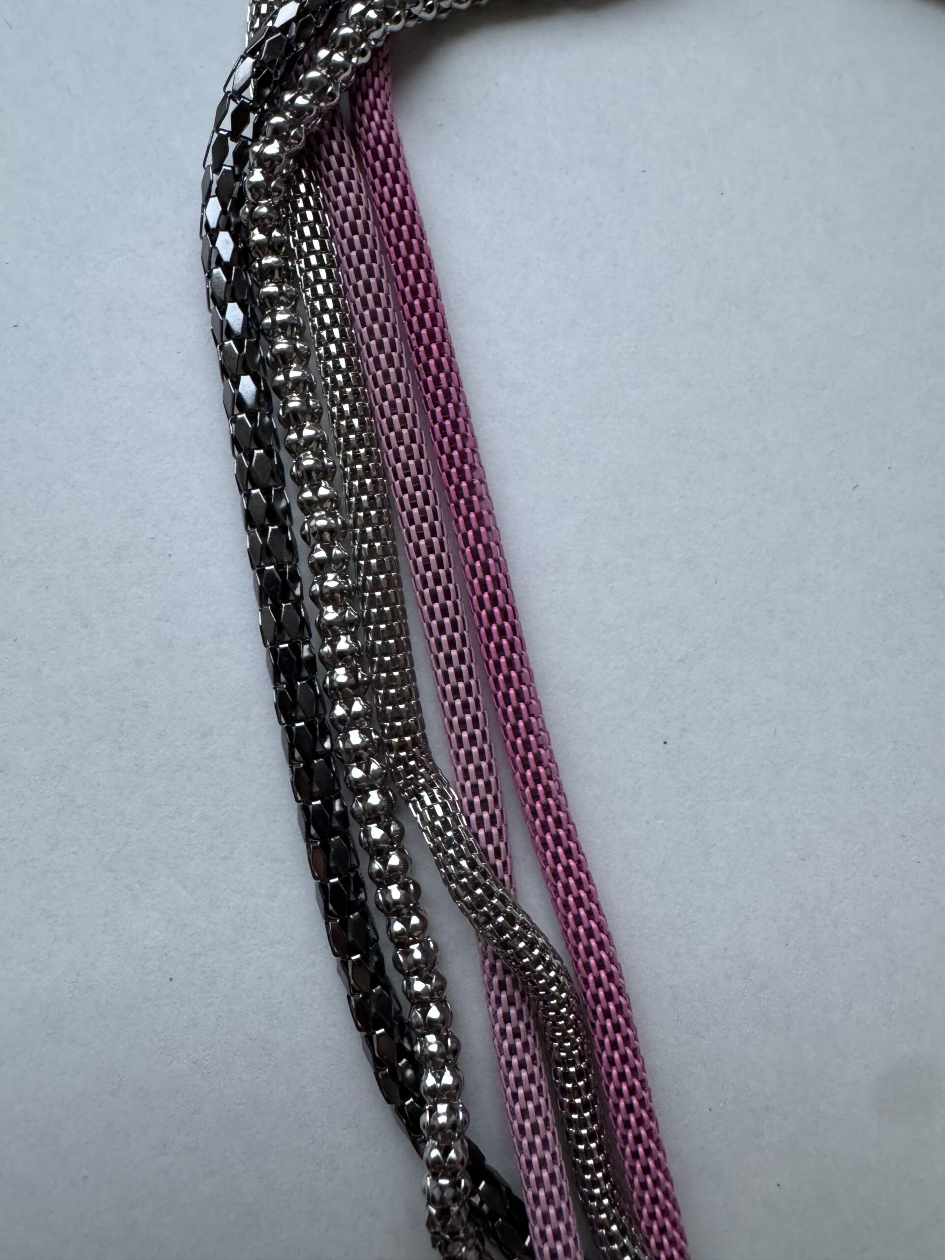 Ketting laagjes roze-grijs