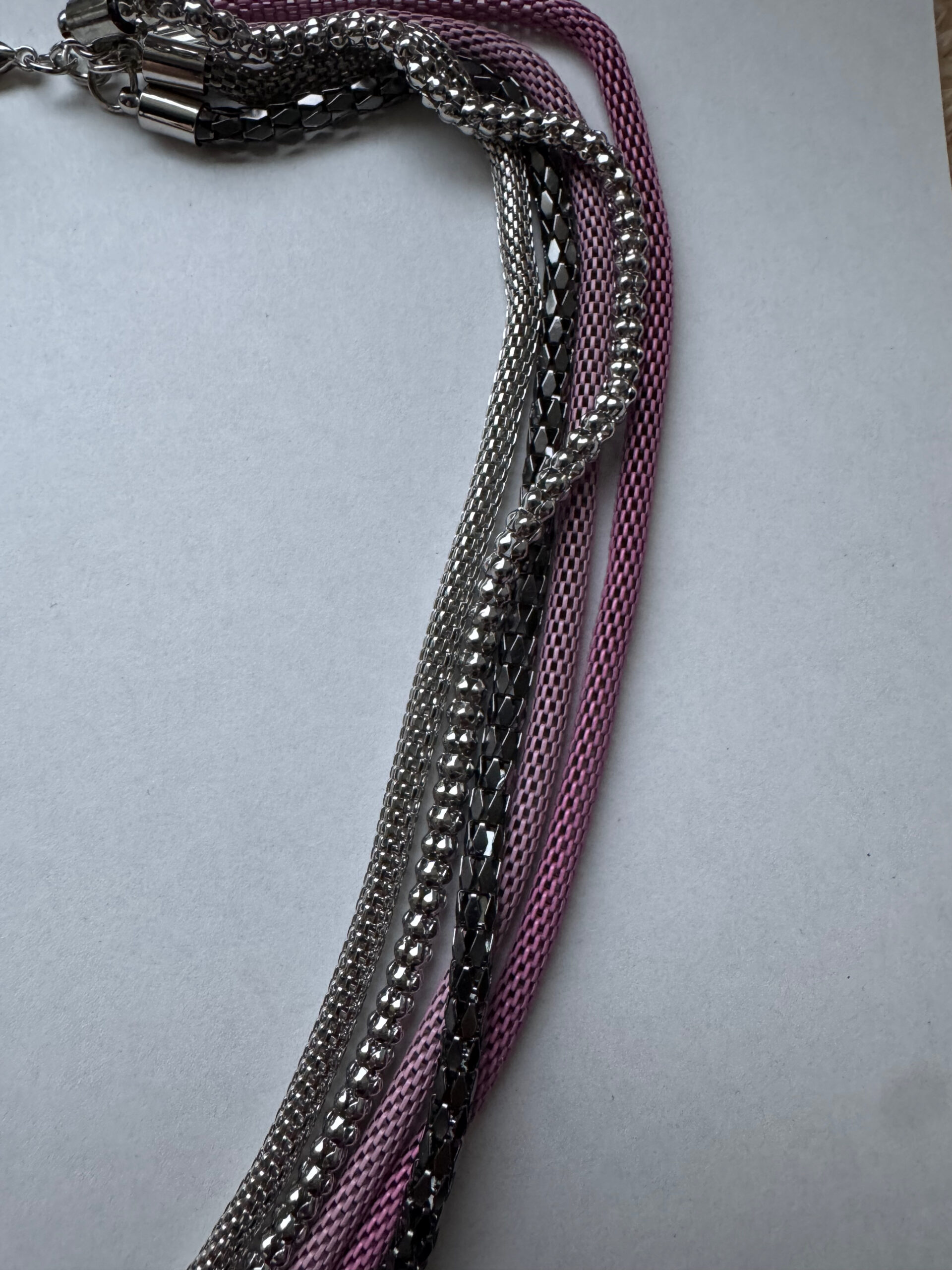 Ketting laagjes roze-grijs