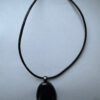 Ketting imitatieleer met antraciete hanger