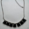 Zilverkleurige ketting met rechthoek hangers