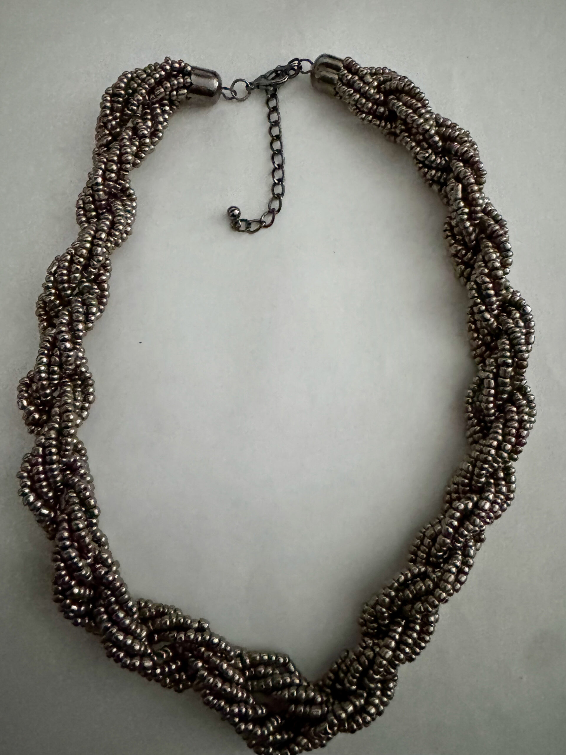 Mooie antraciete gevlochten ketting
