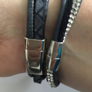 Armbandenset blauw leer met magneetsluiting