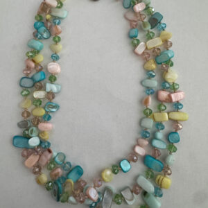 Ketting schelpkralen en facetkralen 3 laags