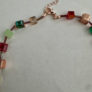 Ketting blokjes en buisjes bont rosékleur